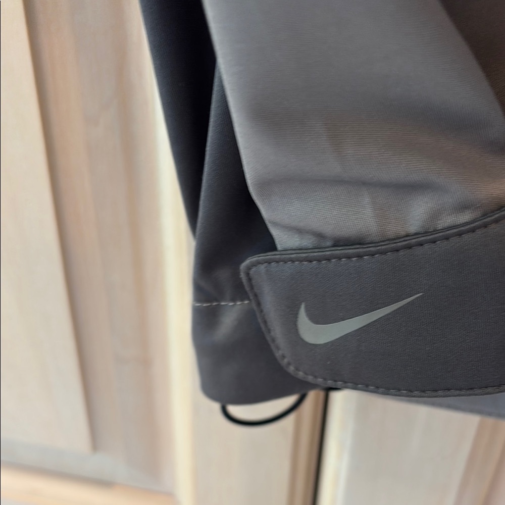 Nike Gray Performance Jacket Lightweight Athletic… - image 4